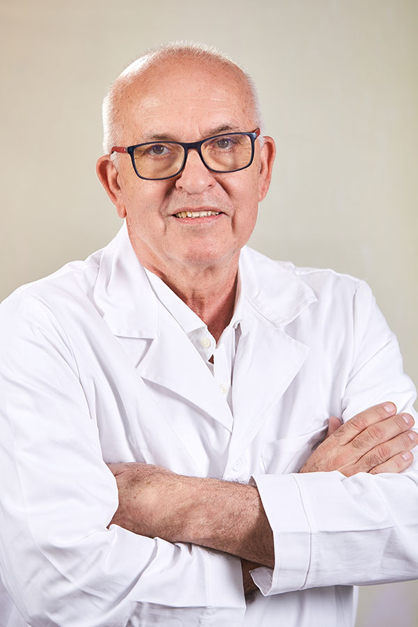 Dr. Kulcsár Dániel 