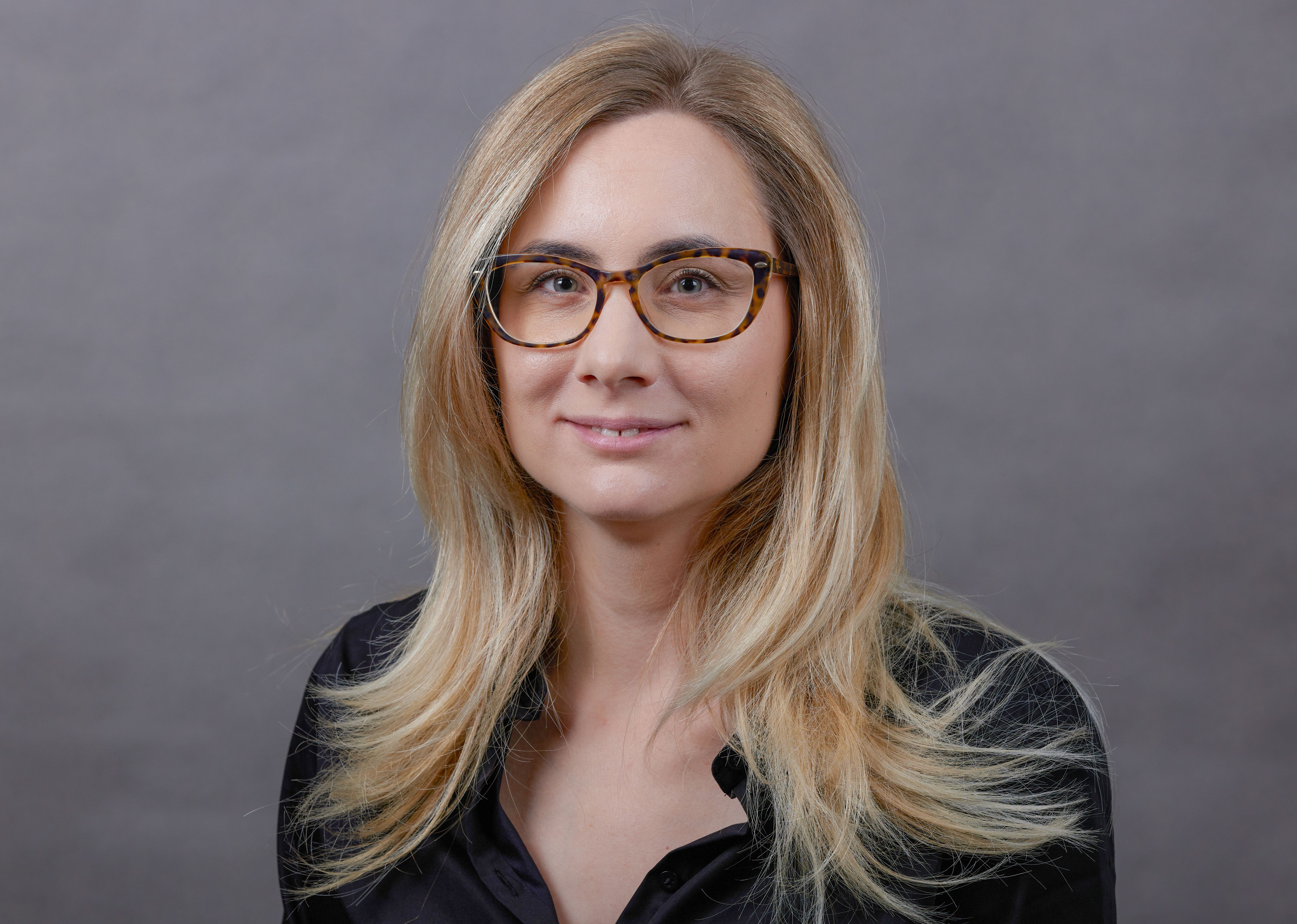 dr. Polgár Karolina 