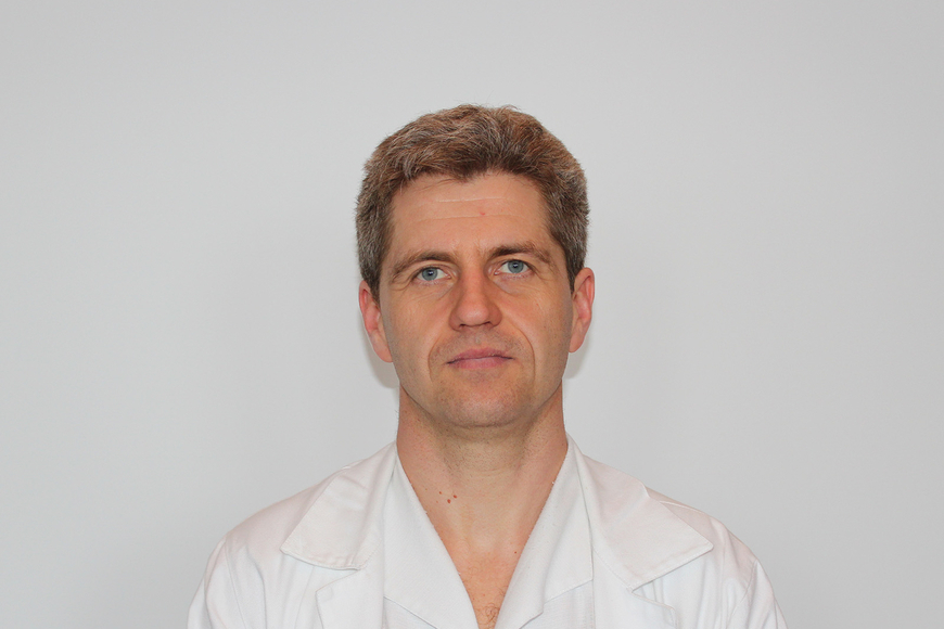 Dr Szakszon Péter