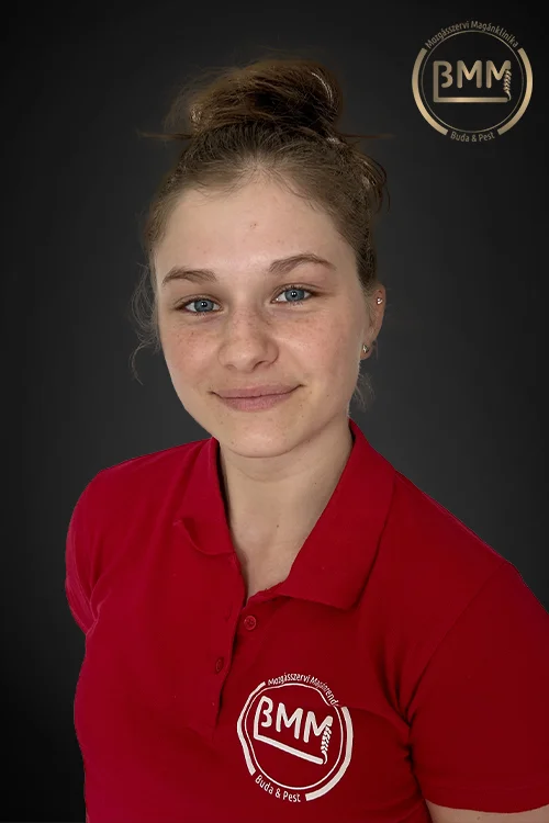  Molnár Martina Magdolna 