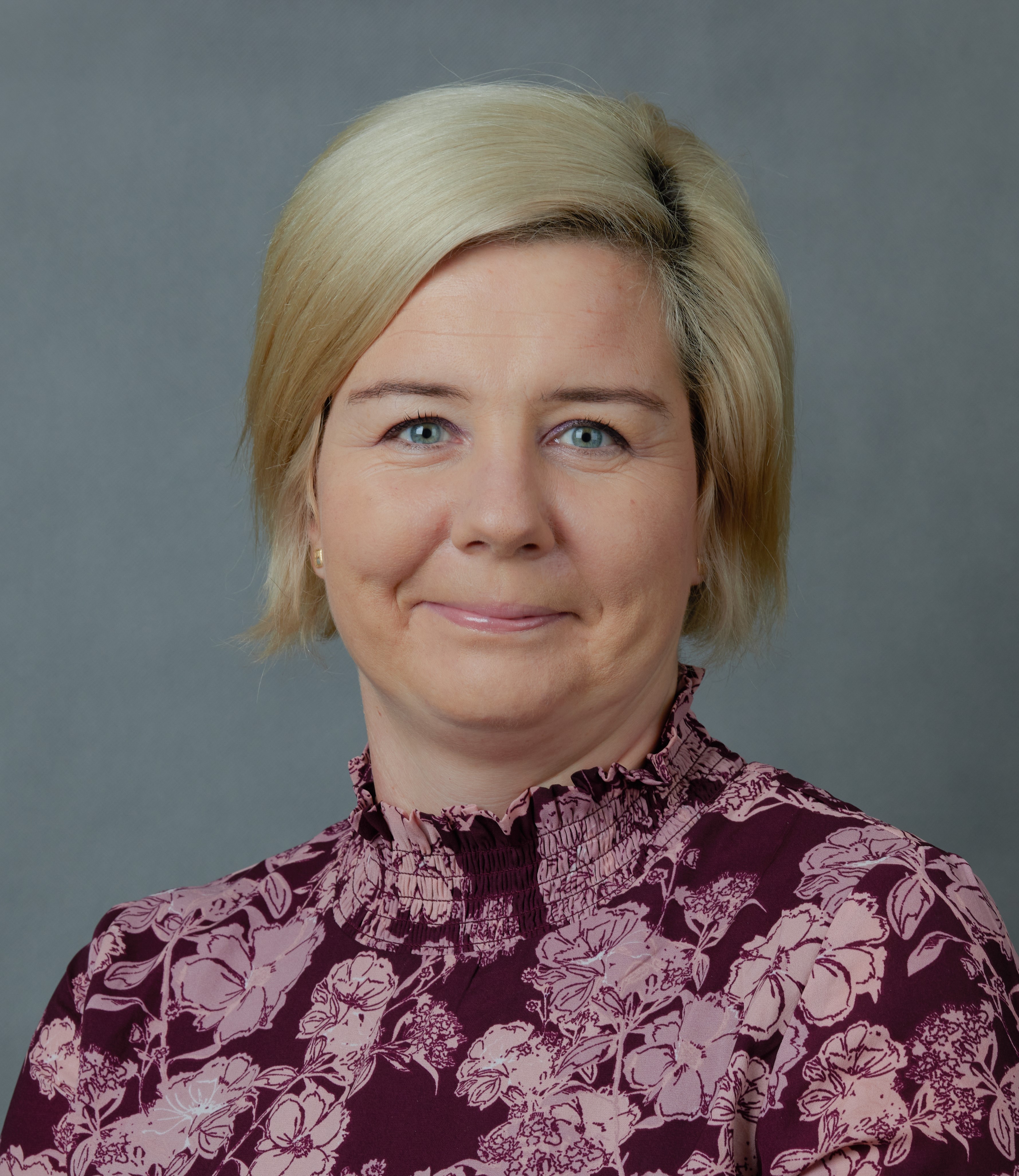 dr. Fehér Zsuzsanna